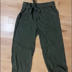 Army Green Cropped Trousers. Size 8.